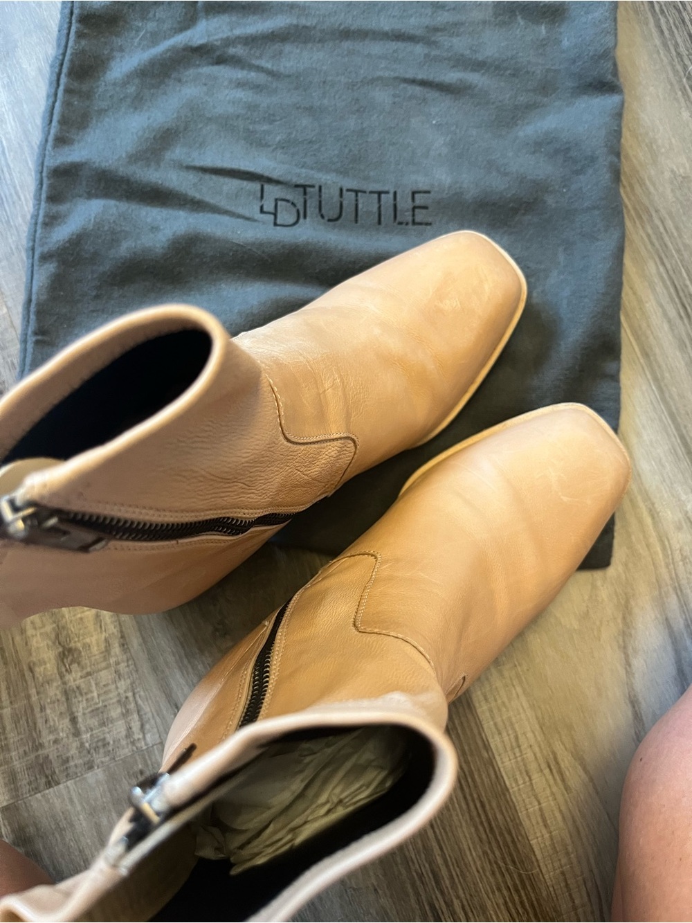 LD Tuttle woman’s leather heeled boots size 6.5 - Picture 5 of 5